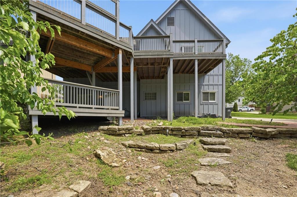 5722 Noland Road Shawnee, KS 66216 - Photo 39 of 49