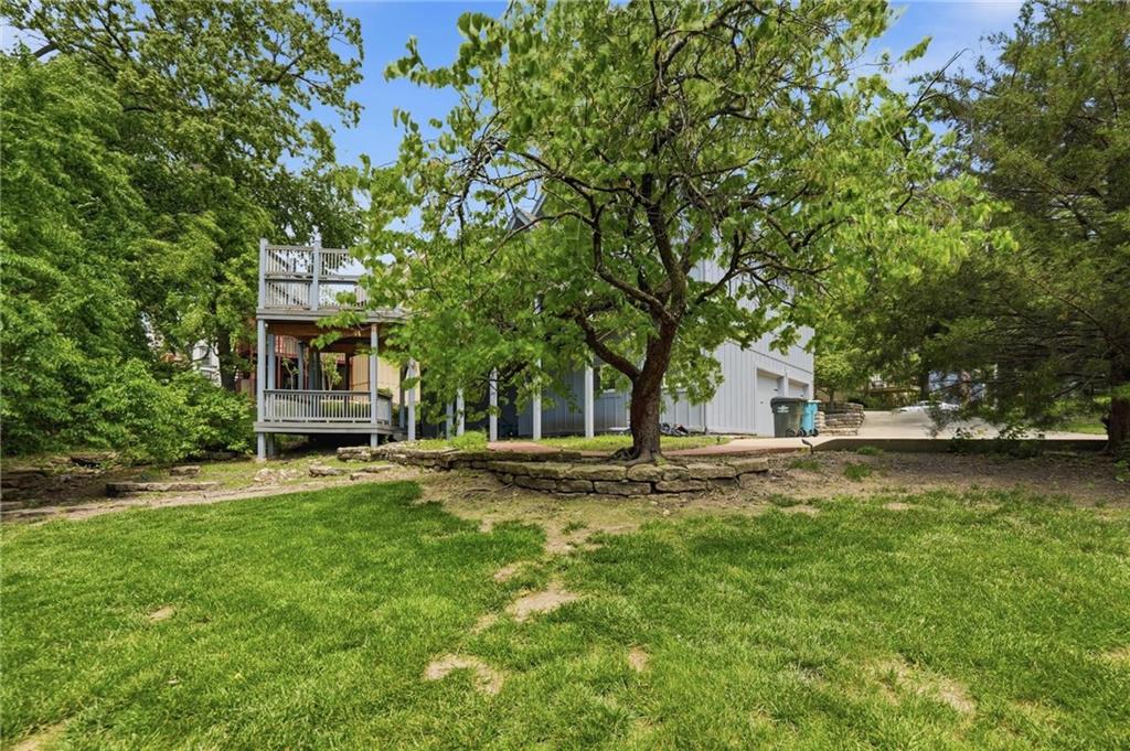5722 Noland Road Shawnee, KS 66216 - Photo 40 of 49