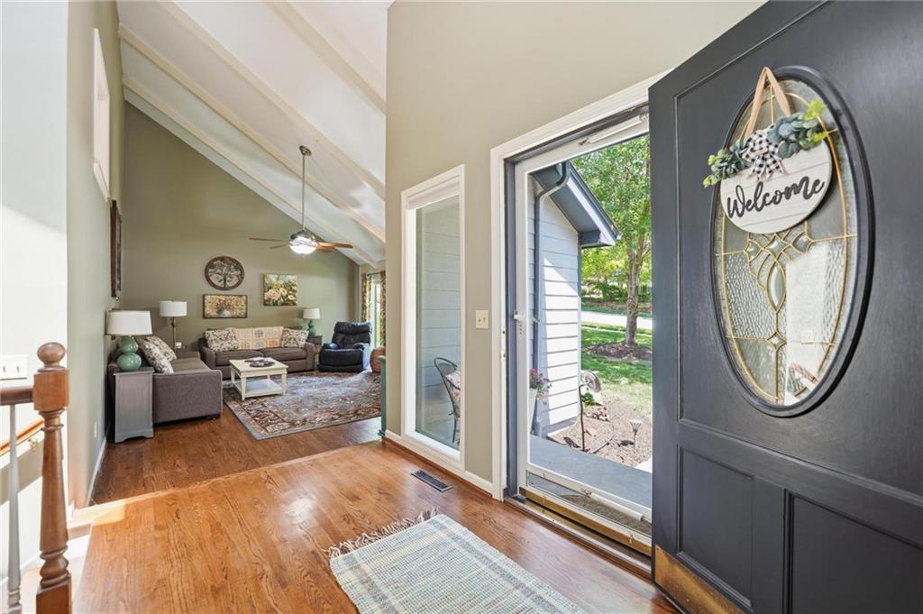 5722 Noland Road Shawnee, KS 66216 - Photo 6 of 49