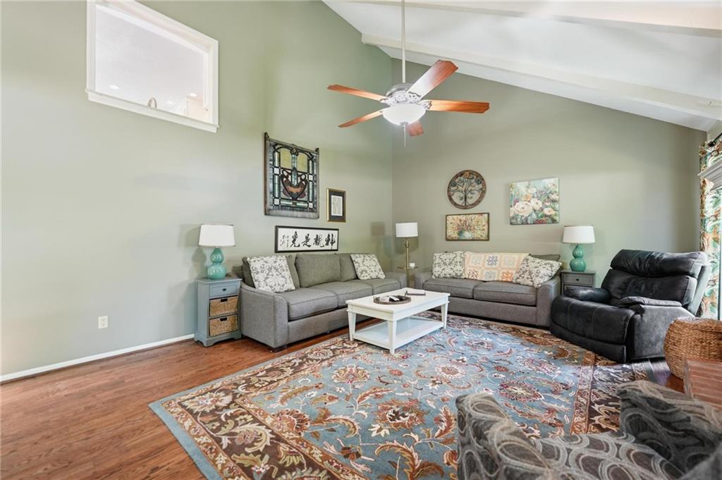 5722 Noland Road Shawnee, KS 66216 - Photo 8 of 49