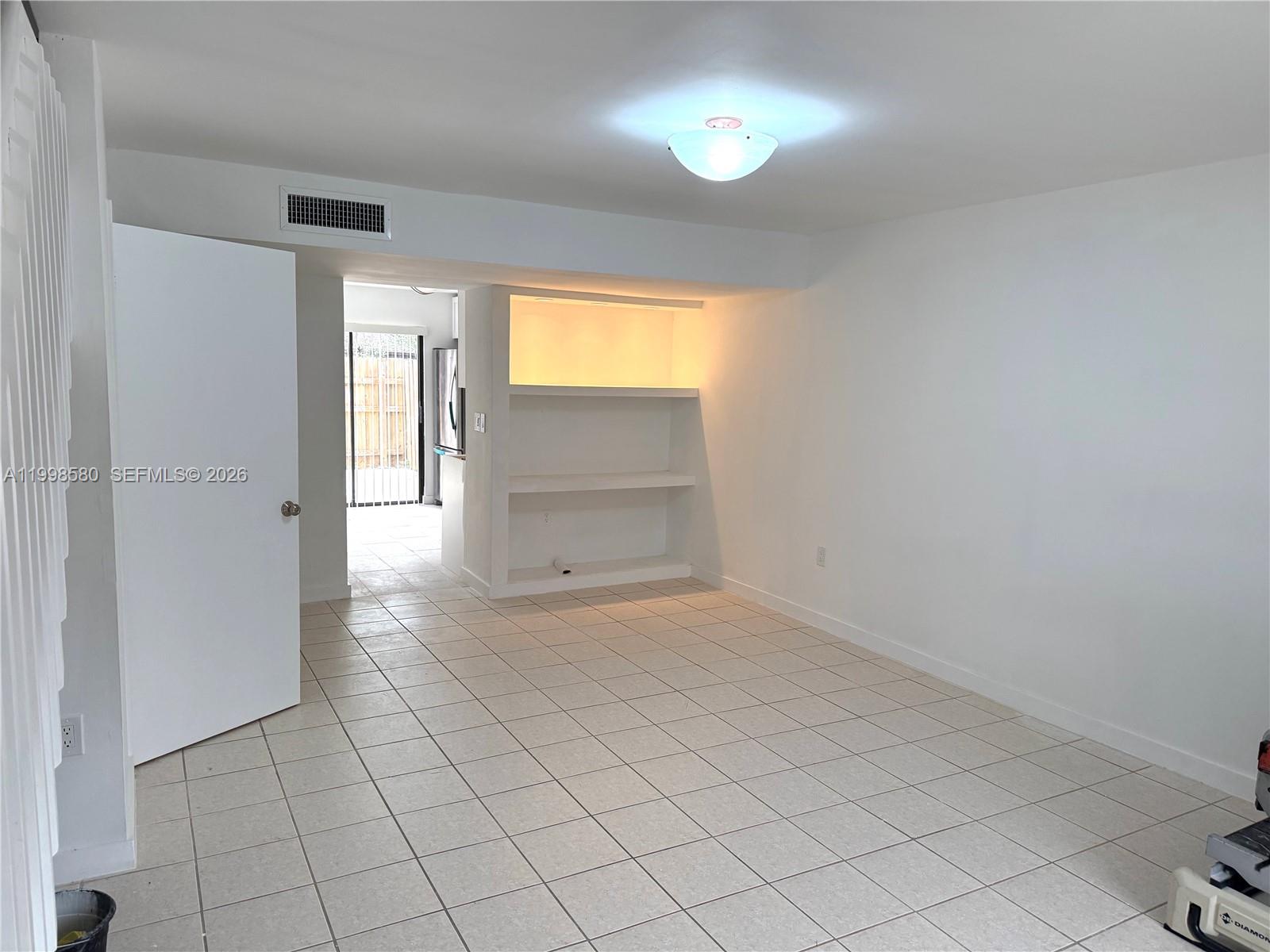 10029 Southwest 77th Court Miami, FL 33156 - Photo 5 of 18