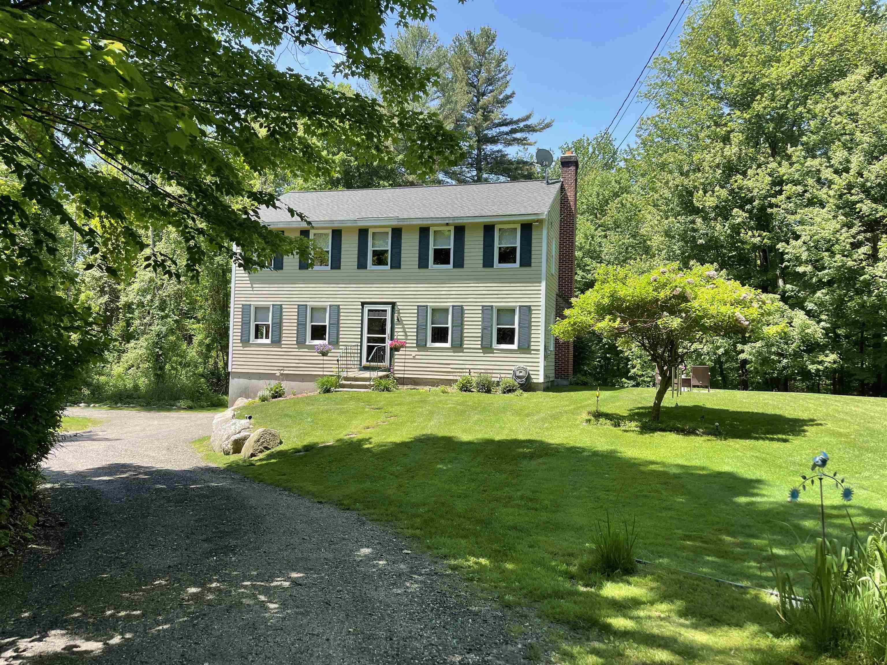 56 Old Milford Road Brookline, NH 03033 - Photo 5 of 33 Gallery Image 5