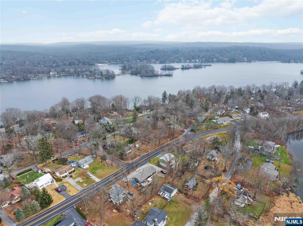 175 Highland Lakes Road Vernon, NJ 07422 - Photo 50 of 50 a view of a city and lake view