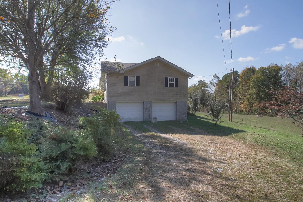 1785 Hawk Creek Road London, KY 40741 - Photo 17 of 20 Photo 17