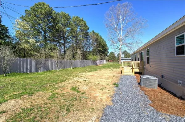 $2,300 | 81 Popham Road, Taylorsville, GA 30178