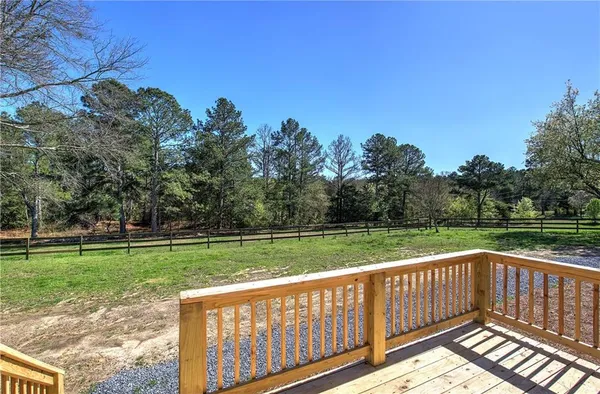 $2,300 | 81 Popham Road, Taylorsville, GA 30178