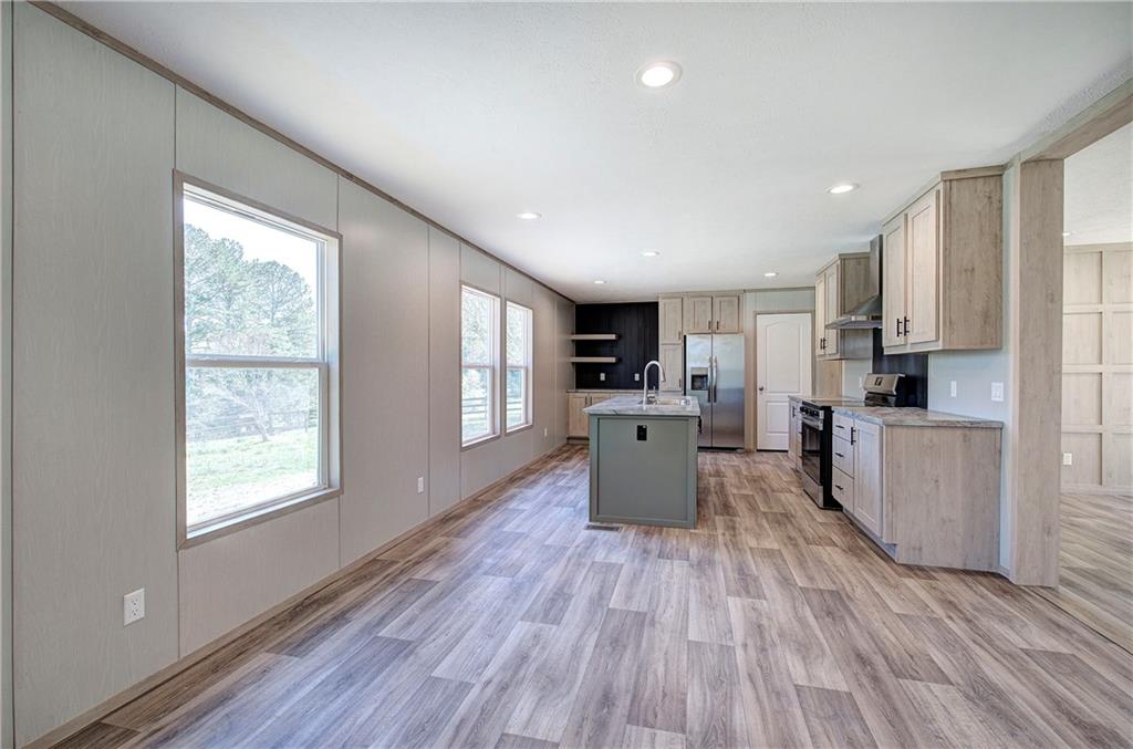 81 Popham Road Taylorsville, GA 30178 - Photo 6 of 52