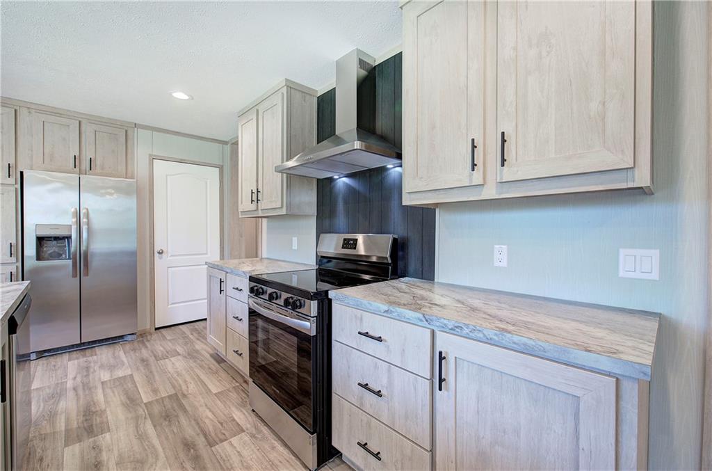 81 Popham Road Taylorsville, GA 30178 - Photo 8 of 52