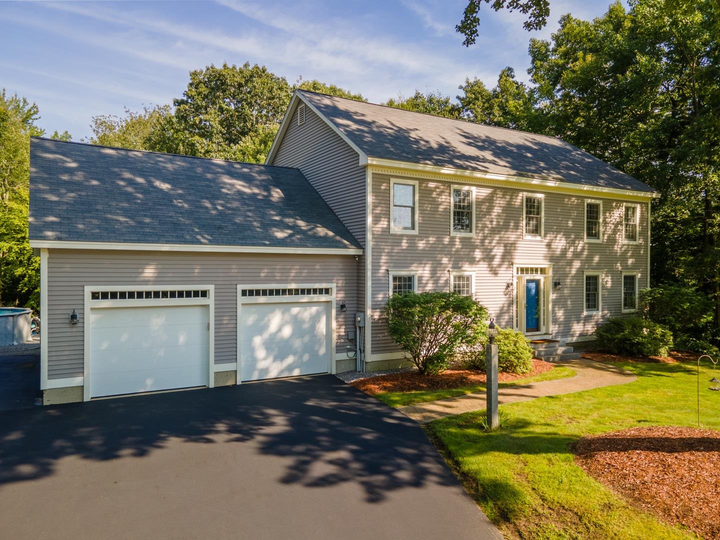 42 Nolls Farm Road Auburn, NH 03032 - Photo 1 of 58 Gallery Image 1