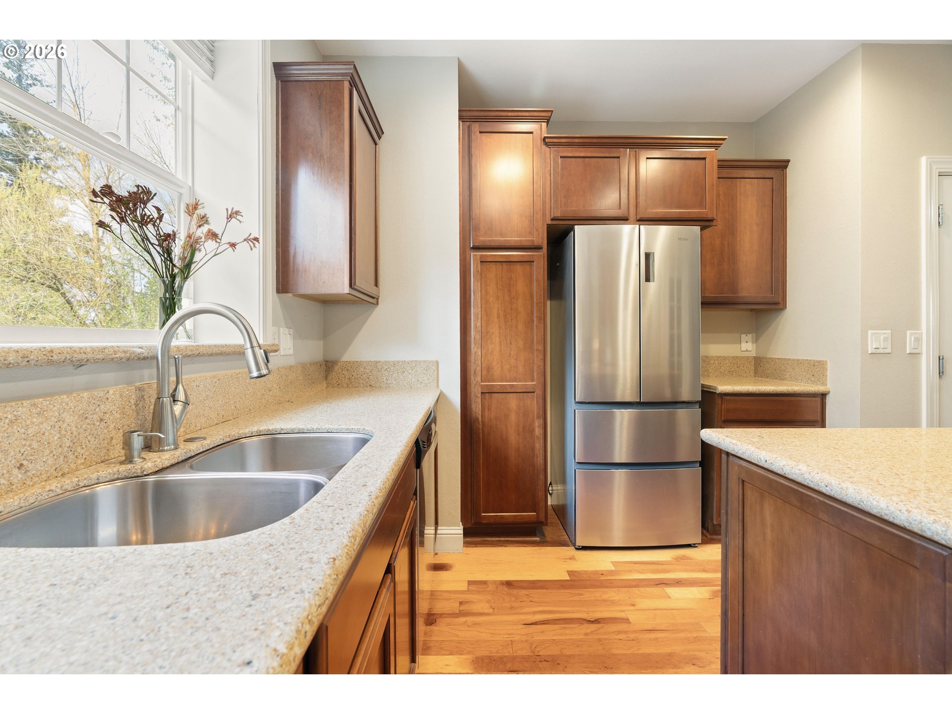 12105 Southeast High Creek Road Happy Valley, OR 97086 - Photo 13 of 43 Kitchen
