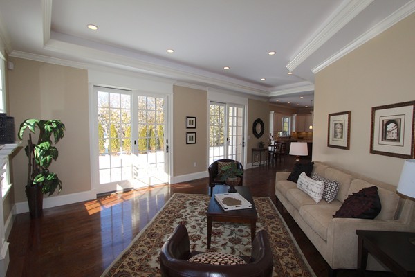137 Cynthia Road Newton, MA 02459 - Photo 8 of 25