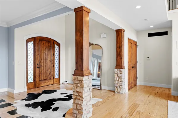 $1,140,000 | 1610 Briarwood Lane, Mahomet, IL 61853