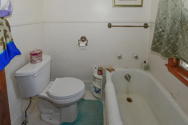 $139,000 | 22 Lyons Lane, Dixfield, ME 04224