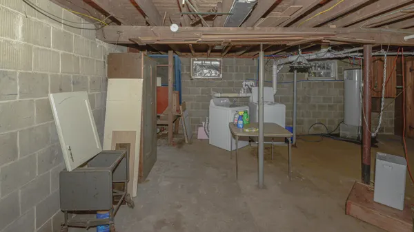 $139,000 | 22 Lyons Lane, Dixfield, ME 04224