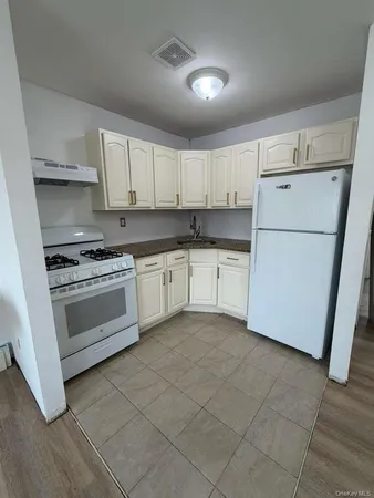 $3,300 | 69-51 Almeda Avenue | Arverne