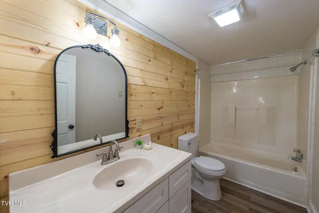 $189,000 | 244 Chapel Street, Weber City, VA 24290