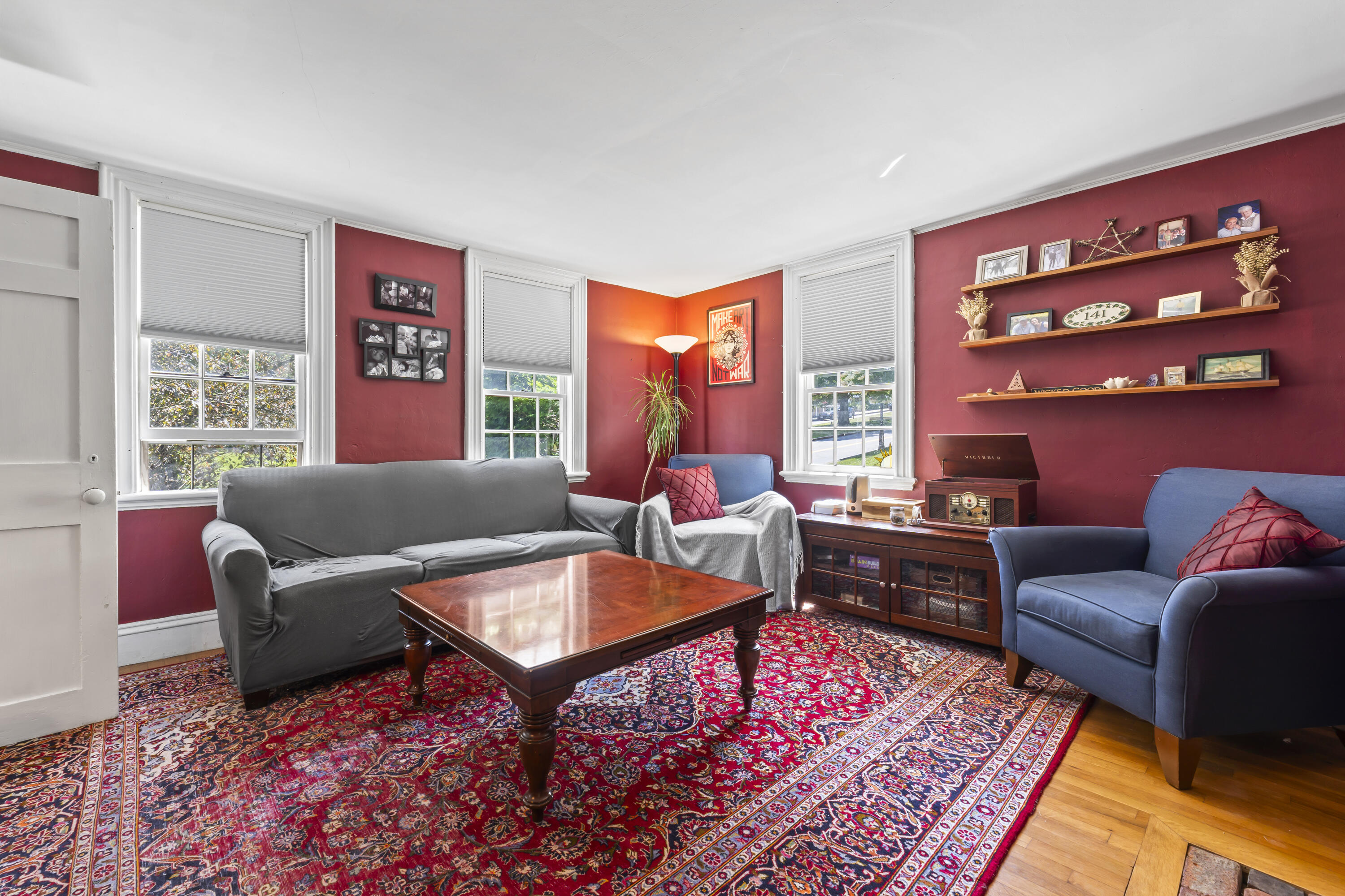 Living Room - 141 Centre St