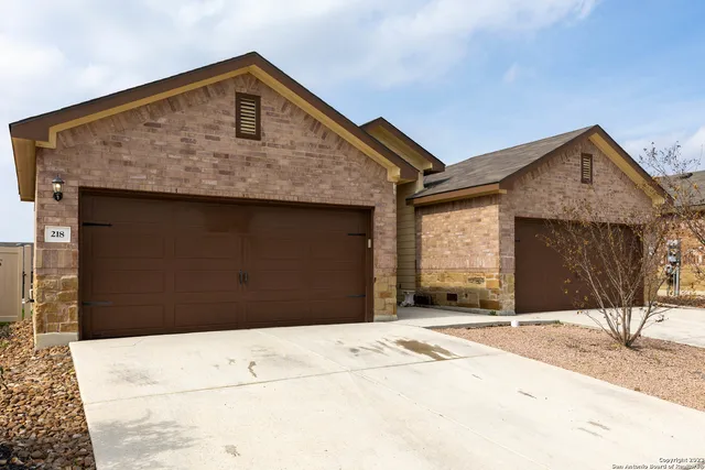 $1,550 | 218 Ragsdale Way, New Braunfels, TX 78130