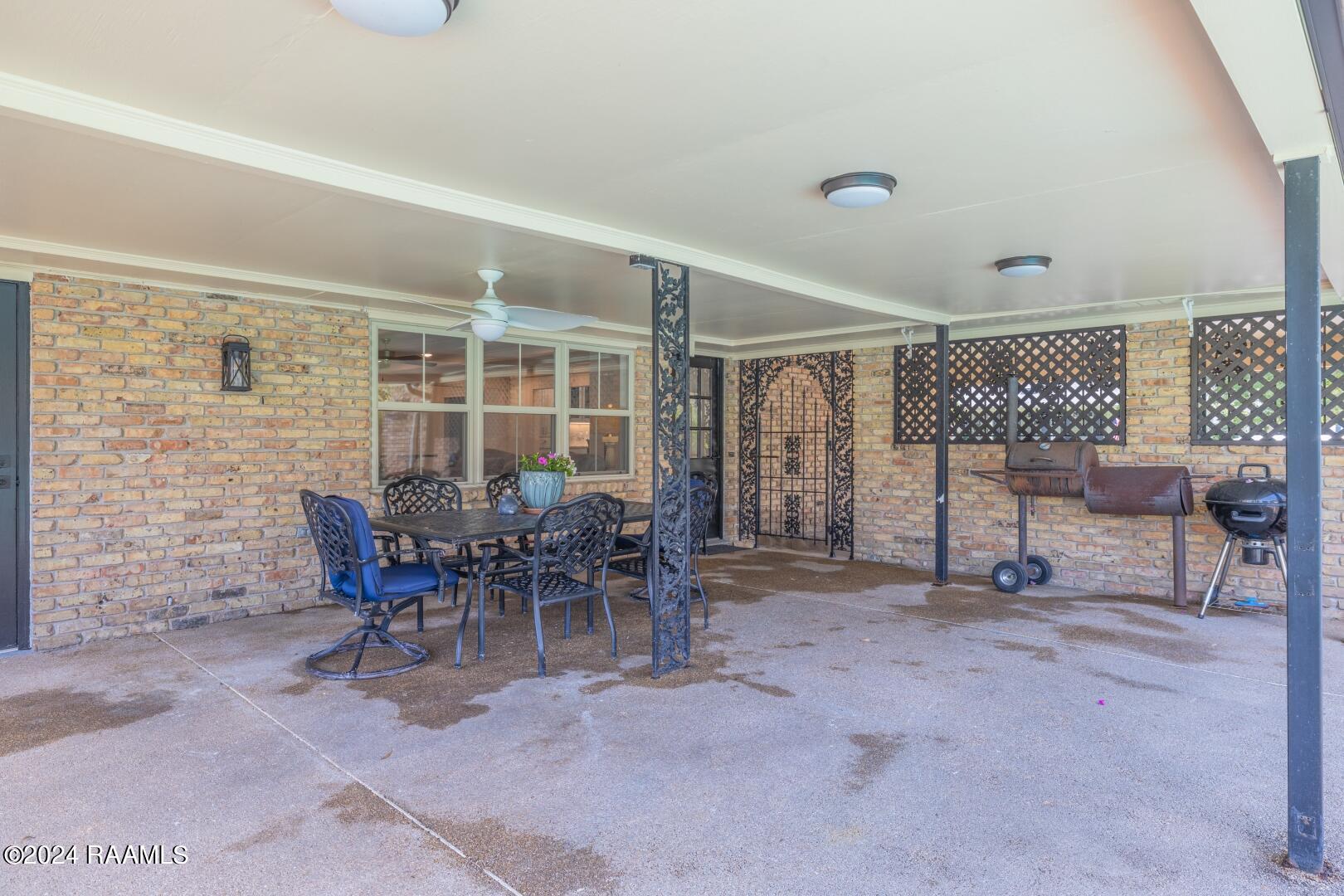1006 Greenbriar Road Lafayette, LA 70503 - Photo 36 of 44 1006 Greenbriar-36