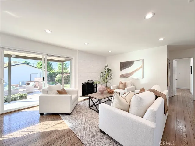 $899,900 | 6553 Winnetka Avenue, Winnetka, CA 91306