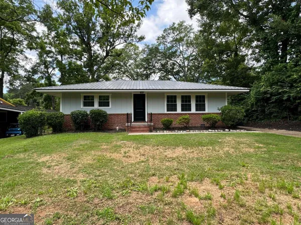 $1,950 | 285 Willow Run, Athens, GA 30606