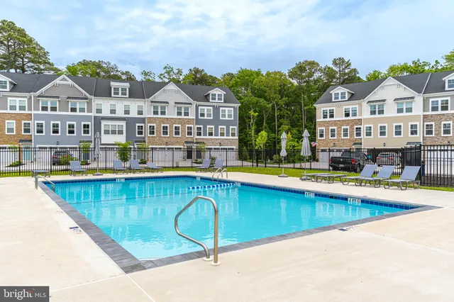 $564,900 | 12428 Sea Oaks Lane, Unit 4, Berlin, MD 21811