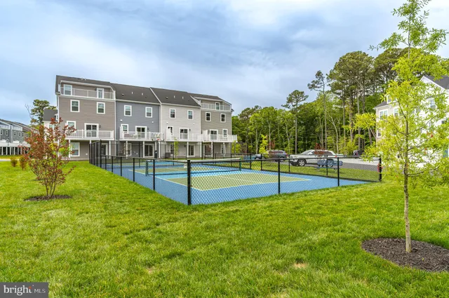 $564,900 | 12428 Sea Oaks Lane, Unit 4, Berlin, MD 21811