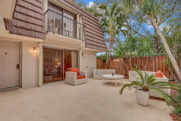 $3,500 | 1138 11th Court, Jupiter, FL 33477