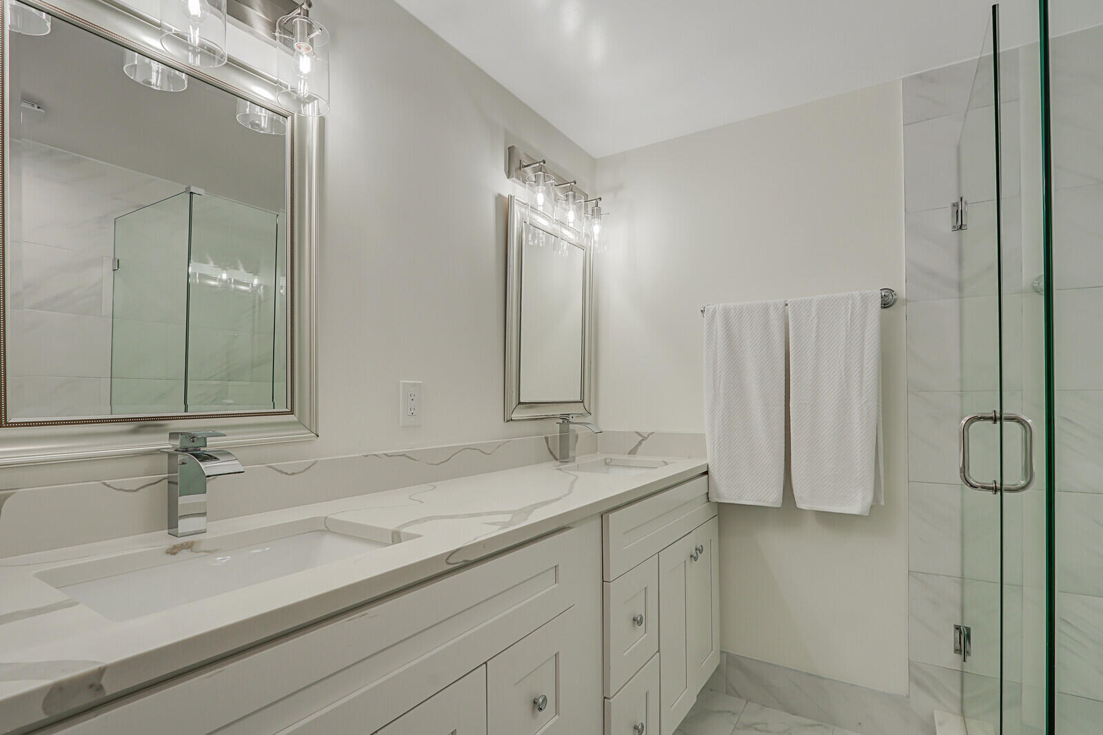 1138 11th Court Jupiter, FL 33477 - Photo 19 of 36 28_Image_28_mls