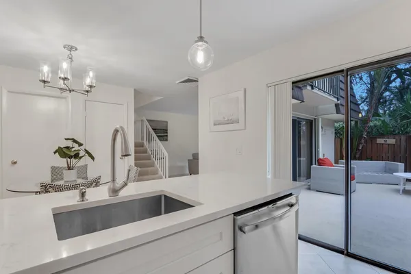 $3,500 | 1138 11th Court, Jupiter, FL 33477