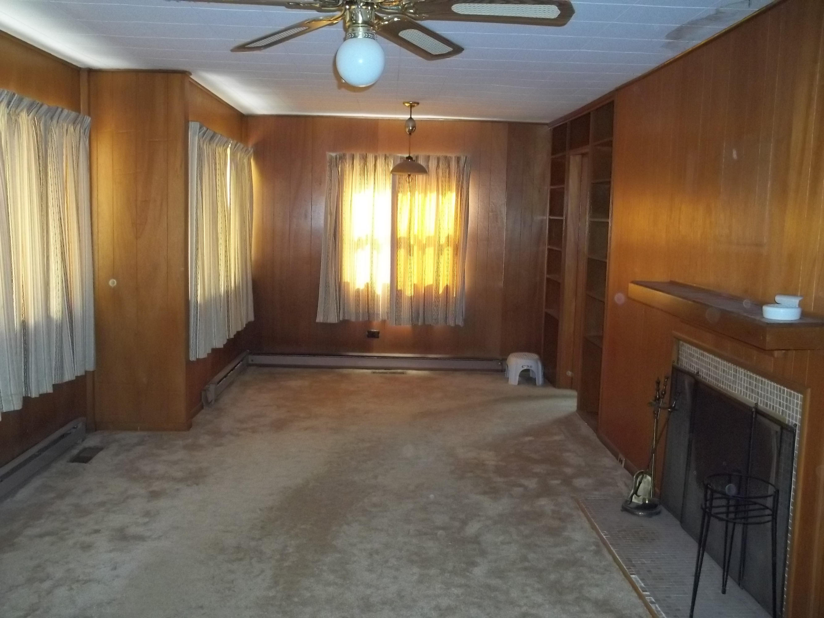 100 Thelma Road Oak Ridge, TN 37830 - Photo 5 of 11 100_4559