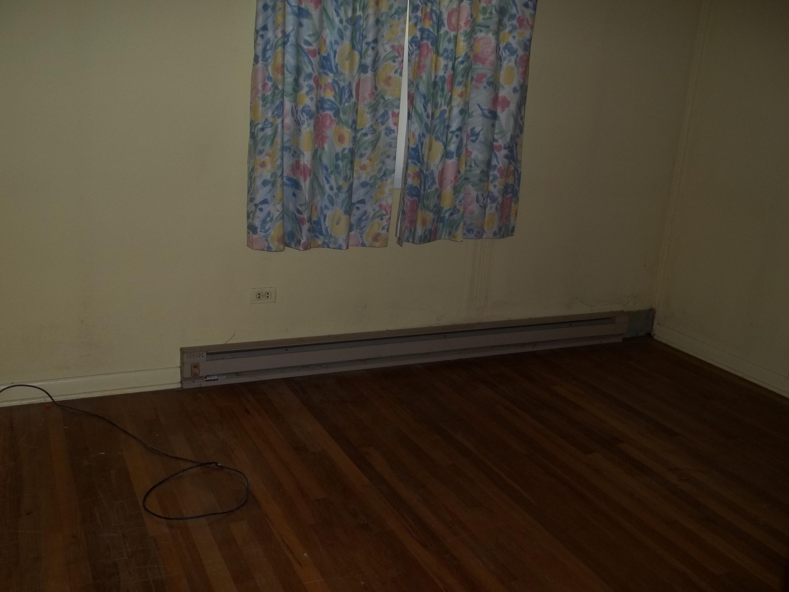 100 Thelma Road Oak Ridge, TN 37830 - Photo 9 of 11 100_4562