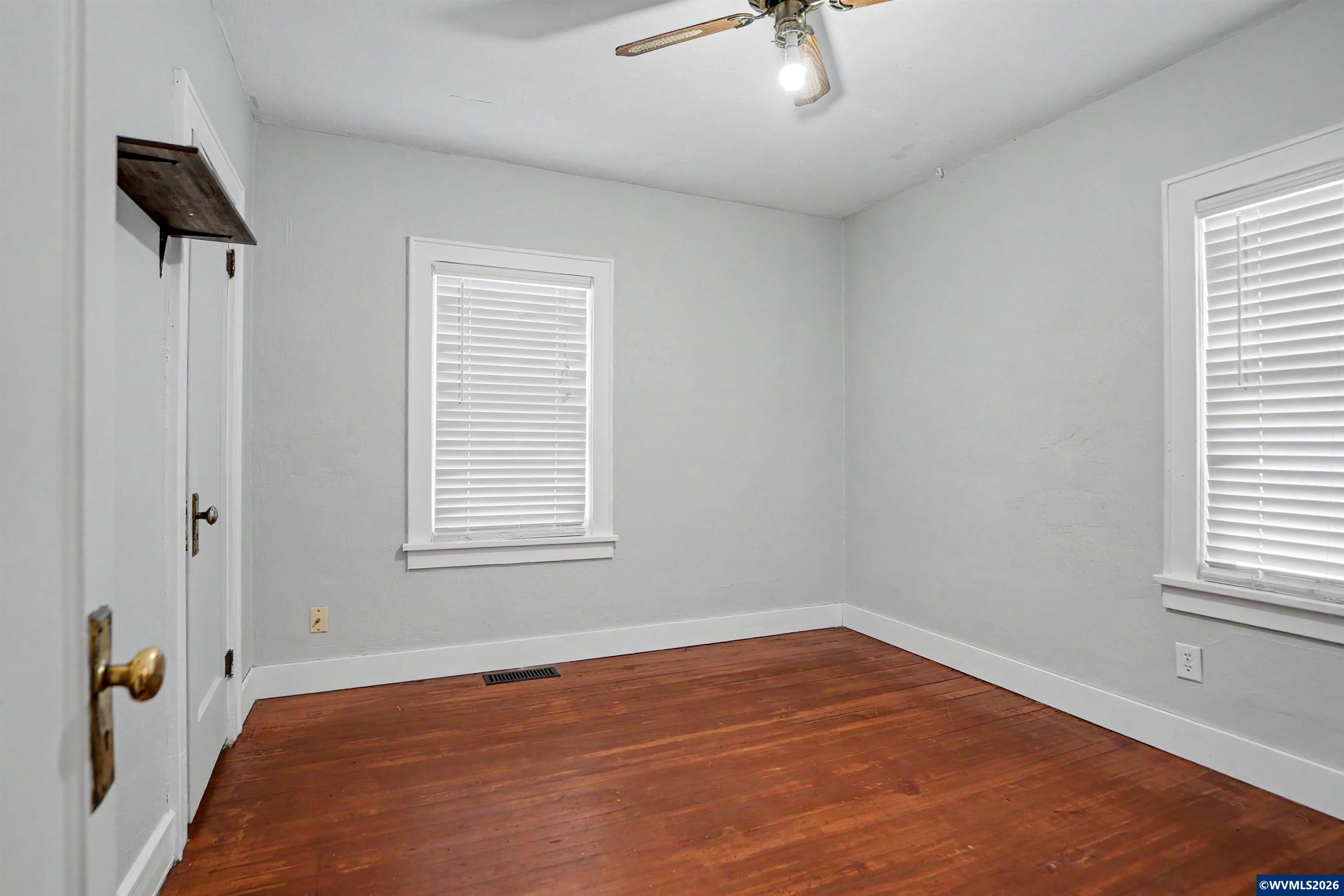2155 Mill Street Southeast Salem, OR 97301 - Photo 19 of 29
