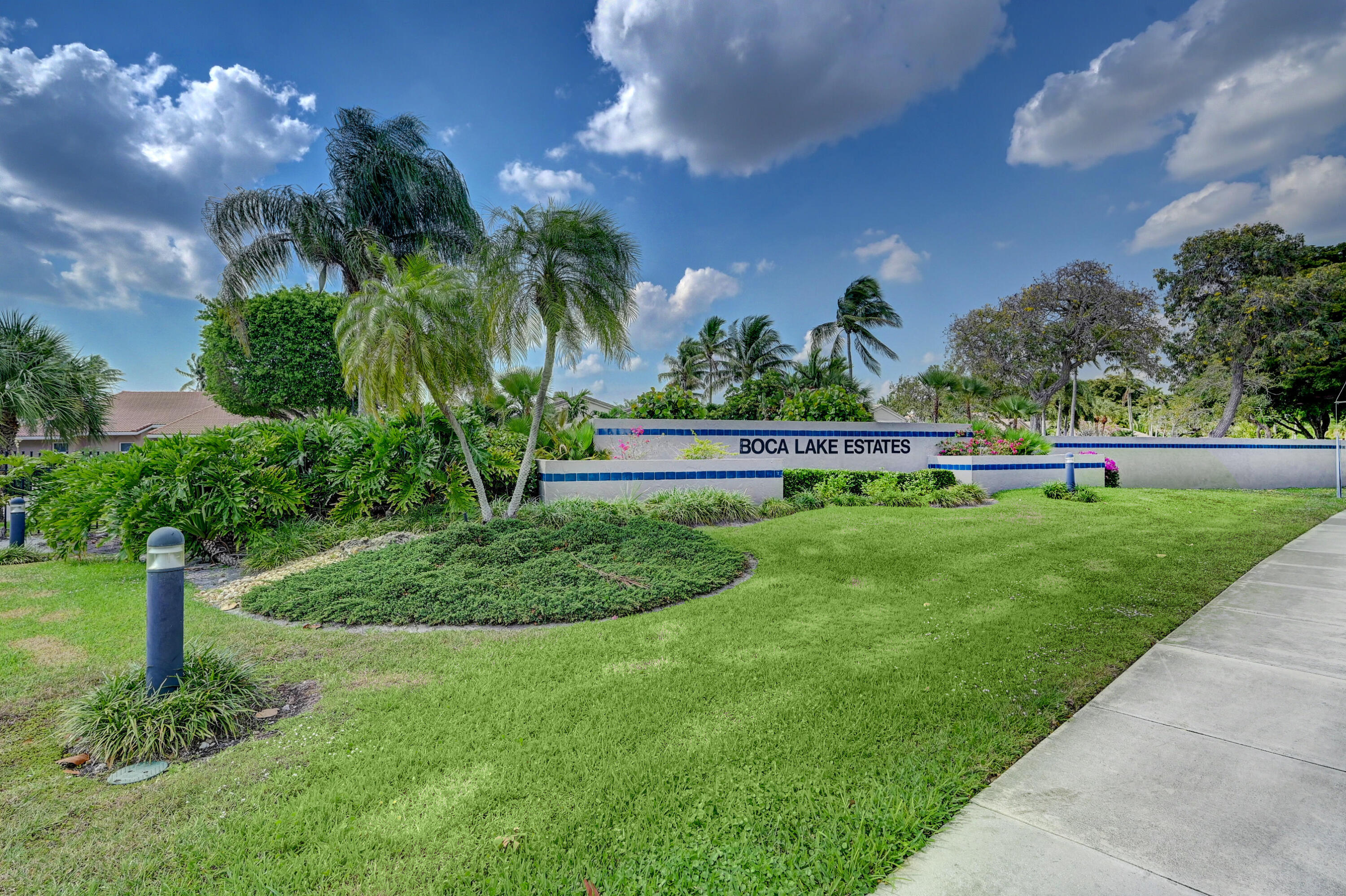 6915 Northwest 3rd Avenue Boca Raton, FL 33487 - Photo 45 of 48 Neighborhood Entrance