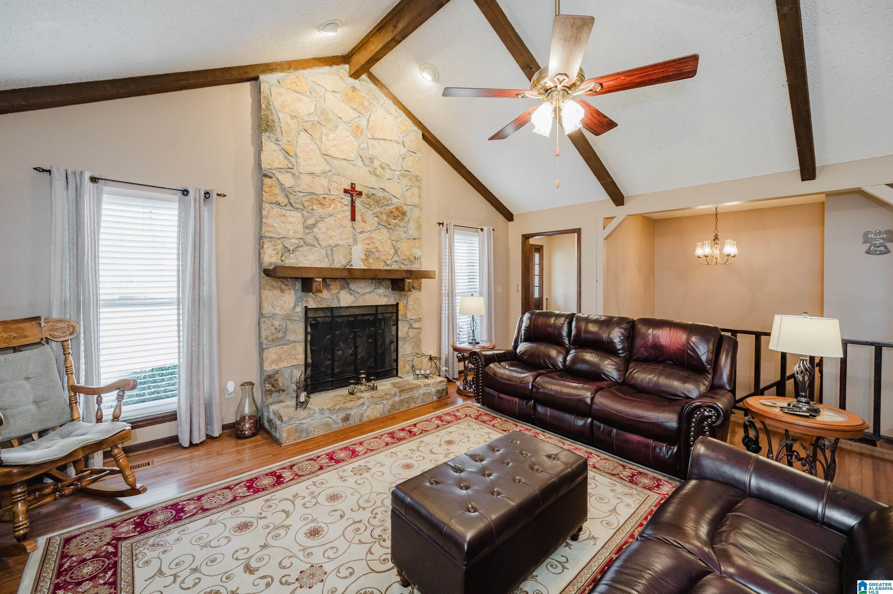 1639 Caribbean Circle Alabaster, AL 35007 - Photo 6 of 36 Gallery Image 6