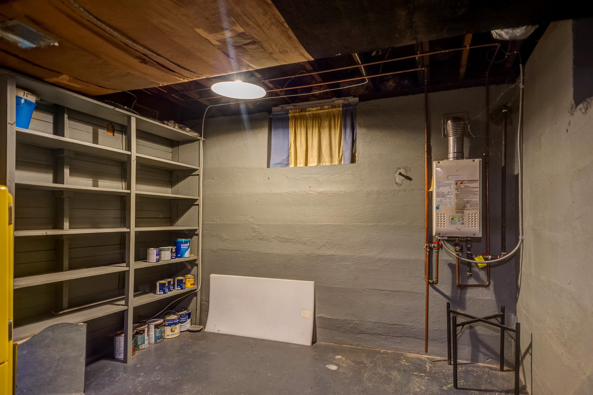 1300 Riverside Drive Old Hickory, TN 37138 - Photo 23 of 24 a view of walk in closet