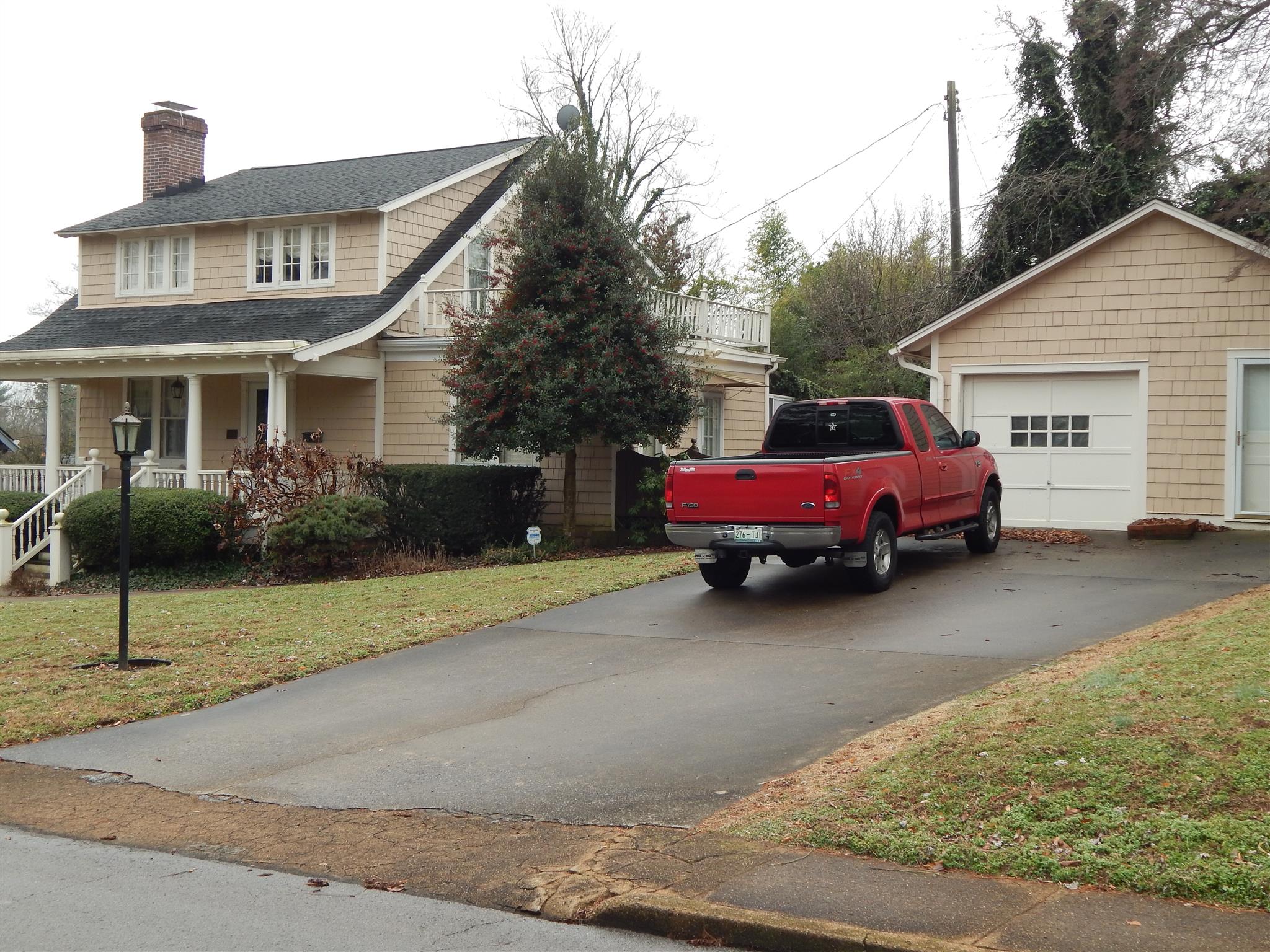 1300 Riverside Drive Old Hickory, TN 37138 - Photo 5 of 24 a car parked in front of house