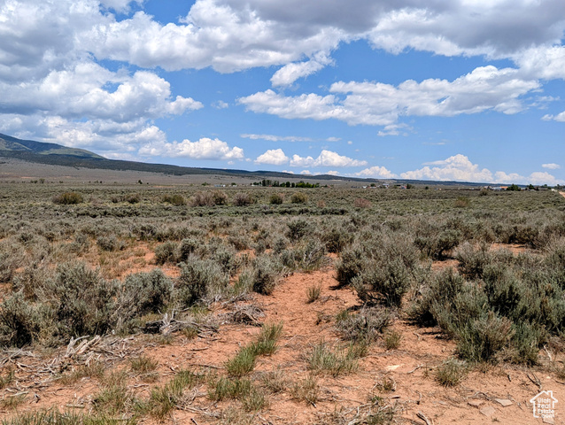288 Markle Road La Sal, UT 84530 - Photo 4 of 5 View of mountain backdrop with rural landscape