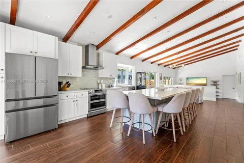 $899,900 | 10310 Southwest 128th Avenue, Miami, FL 33186