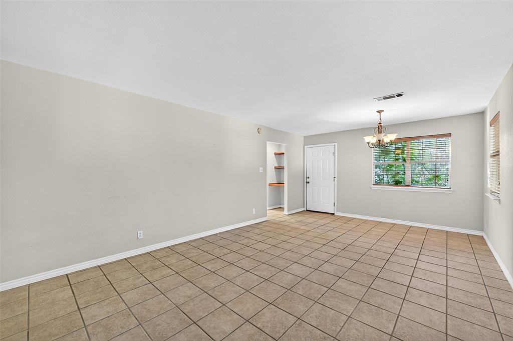 538 Lakewood Road Denison, TX 75020 - Photo 15 of 35 a view of an empty room and window