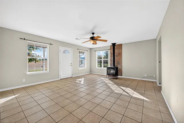 a view of an empty room with window