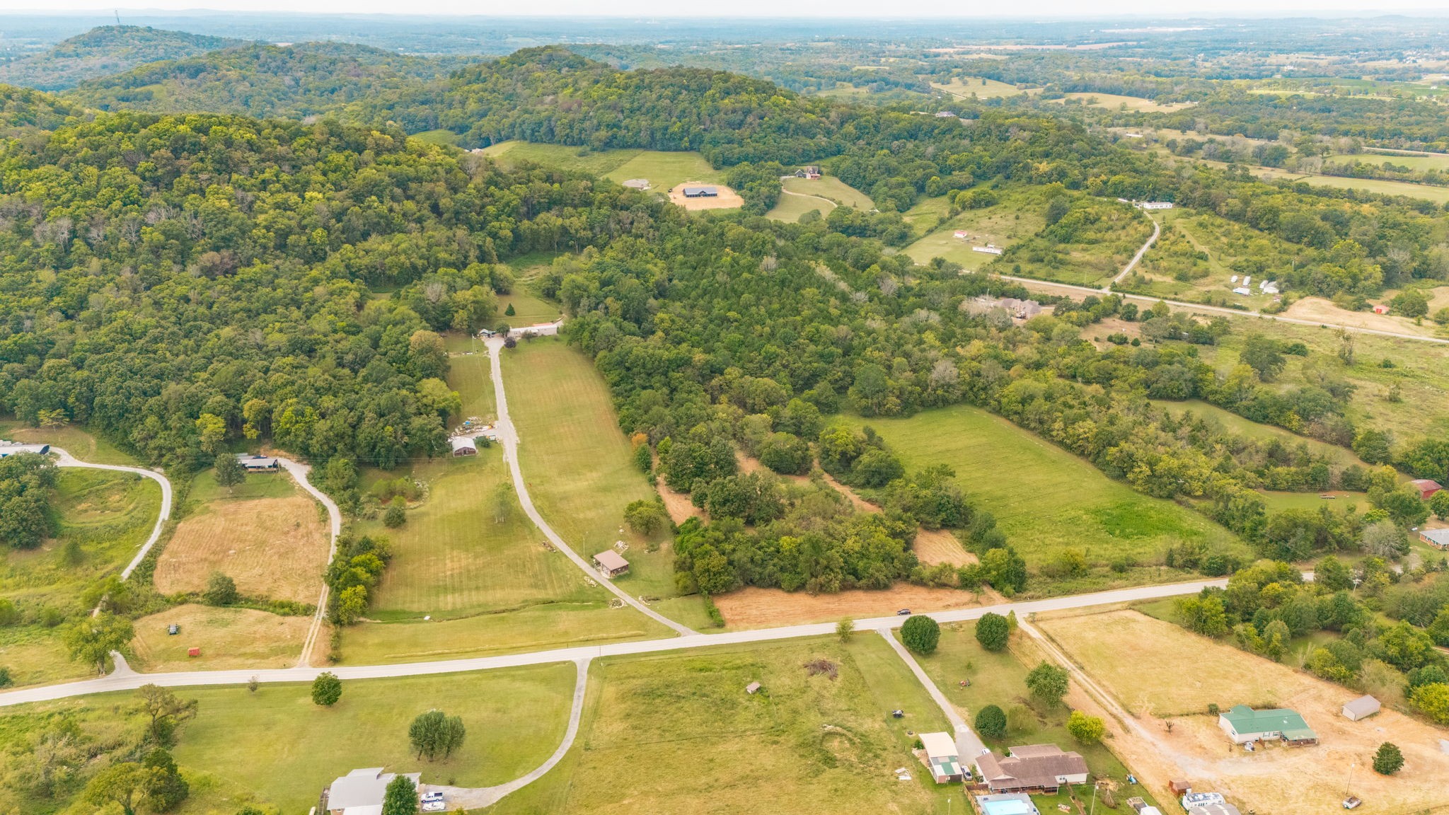 4605 Browning Branch Road Bethpage, TN 37022 - Photo 8 of 30 Gallery Image 8