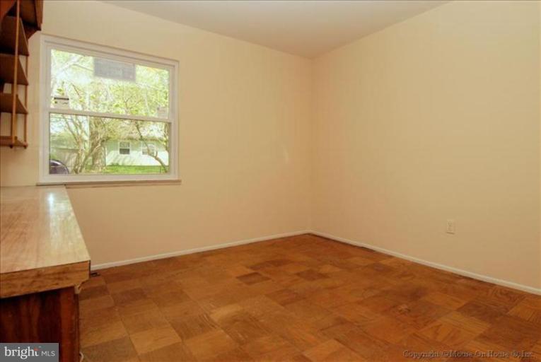 6211 Apache Street Springfield, VA 22150 - Photo 13 of 22 Bedroom #2