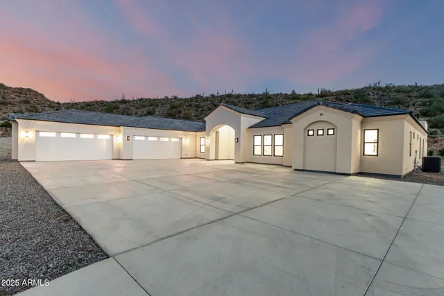 $1,490,000 | 9357 Canyon Verde Drive, Casa Grande, AZ 85194