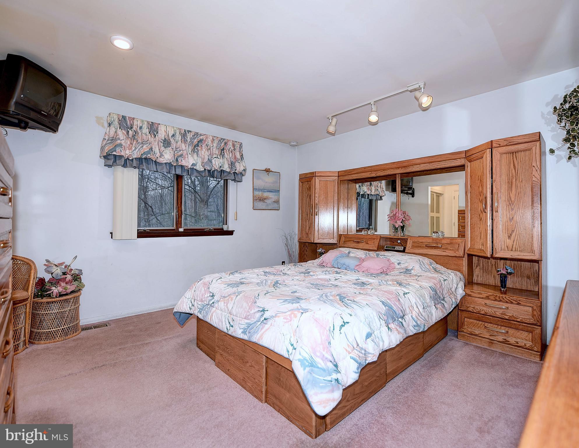 1739 Deep Run Road Whiteford, MD 21160 - Photo 18 of 46 Gallery Image 18