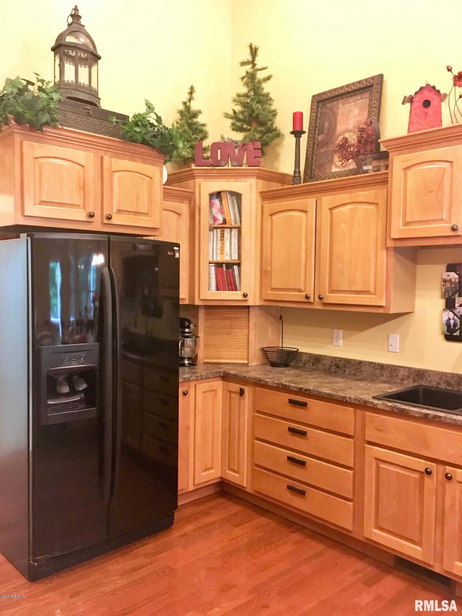 4963 Andrew Road Marion, IL 62959 - Photo 11 of 50 Gallery Image 11