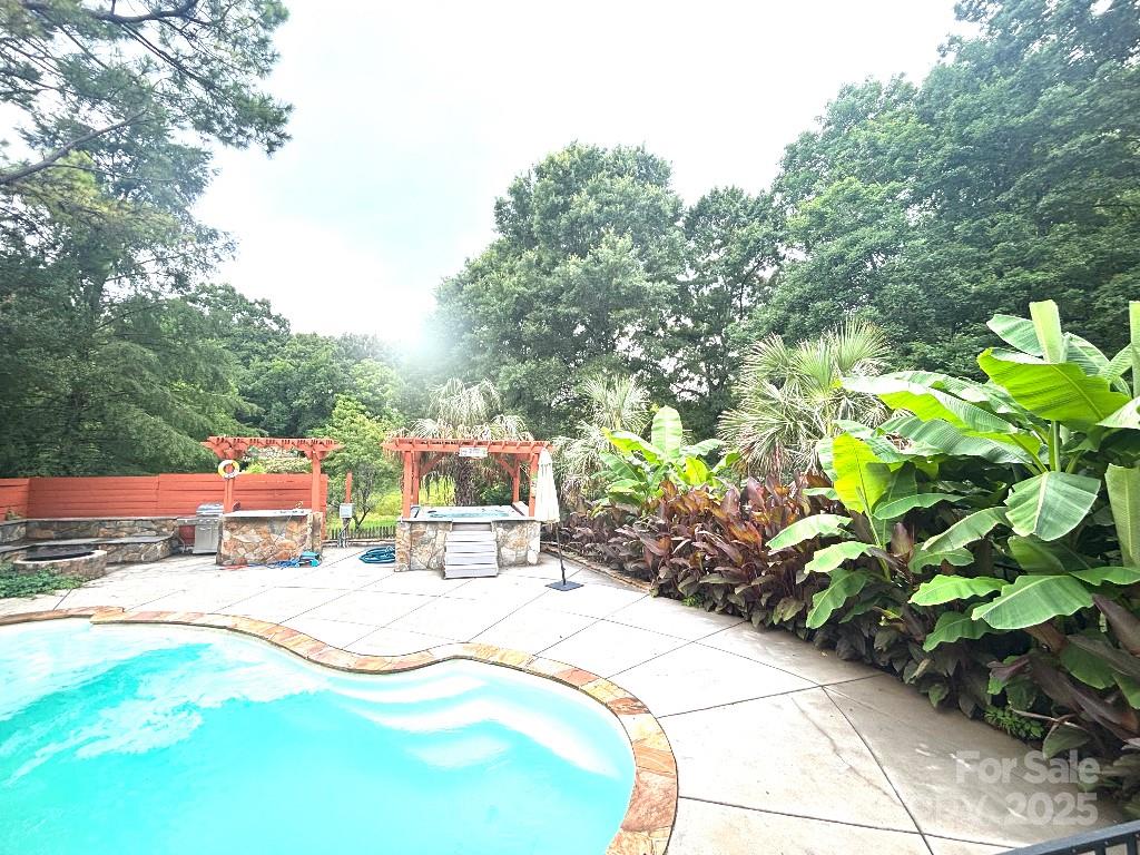 520 Beacon Knoll Lane Fort Mill, SC 29708 - Photo 8 of 30