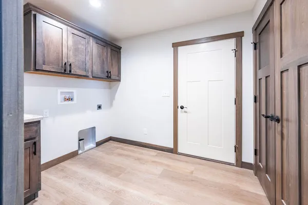 $459,900 | 1827 Golden Gate Way, Holmen, WI 54636