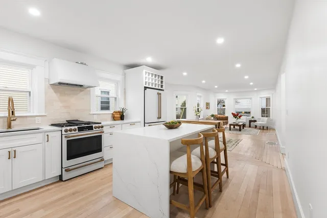 $689,000 | 22 Prescott Street, Unit 1, Salem, MA 01970