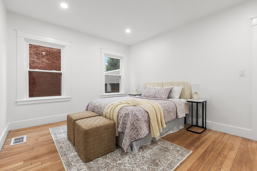 22 Prescott Street, Unit 1 Salem, MA 01970 - Photo 15 of 38